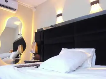 Greyceleste  live sex cam