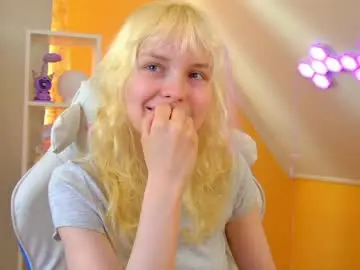 Hannahhollis  live sex cam