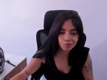 Katialips_  live sex cam