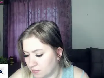 Kitty_969  live sex cam