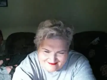 Lanacat555  live sex cam