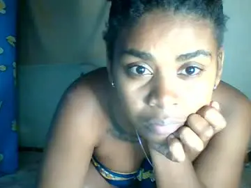 Leoncia12  live sex cam