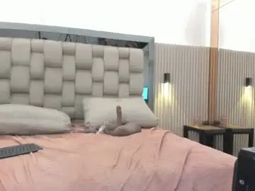 Noah_pariss  live sex cam