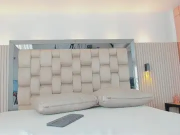 Noah_pariss  live sex cam