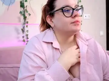 Valery_grand  live sex cam