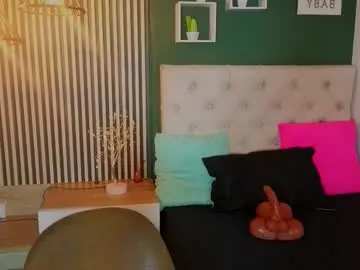 Ada_sins  live sex cam