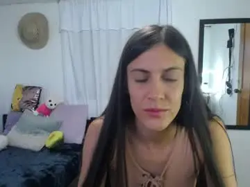 Alejaxxxhot  live sex cam