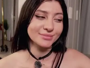 Aliyv  live sex cam
