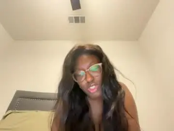 Chocolatedropbarbiedoll  live sex cam