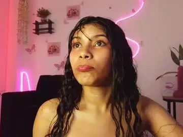 Daviana_hill_  live sex cam