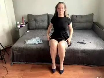 Enigmaholl  live sex cam