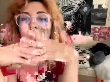 Heavenlycreature  live sex cam