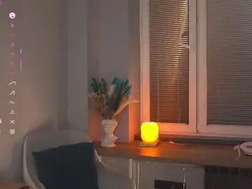 Kissiekat  live sex cam