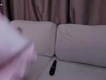 Kissiekat  live sex cam