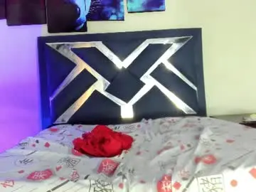 Laura_roja  live sex cam