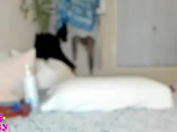 Lilmamidaisy  live sex cam