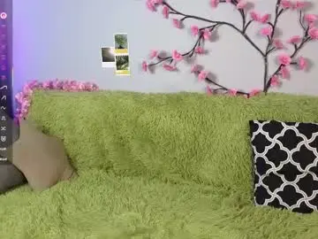 Lily_qute  live sex cam