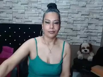 Mariana_night  live sex cam
