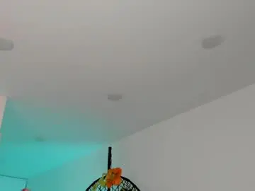 Naomigarcia  live sex cam