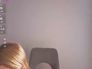 Ninamika  live sex cam