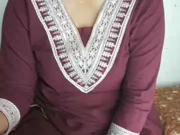 Pureelove  live sex cam