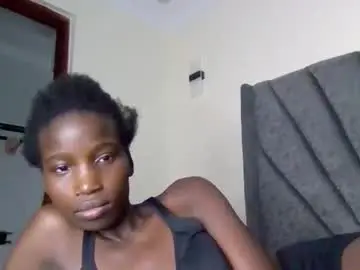 Sexy_petittie  live sex cam