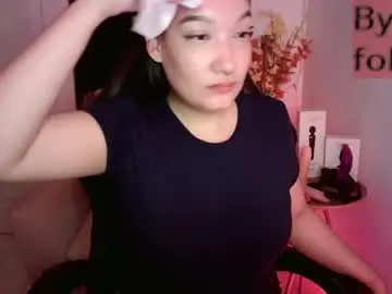 Thiara_dor  live sex cam