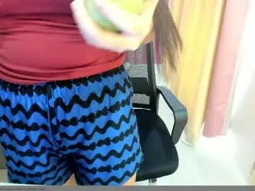 Asianhot_babe  live sex cam