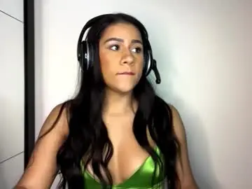 Belindafeiner  live sex cam