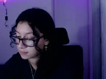 Ivonny111  live sex cam