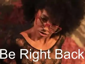 Julianitatoro  live sex cam