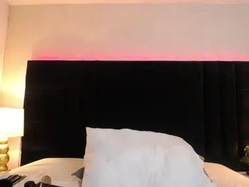 Lailastilwills  live sex cam