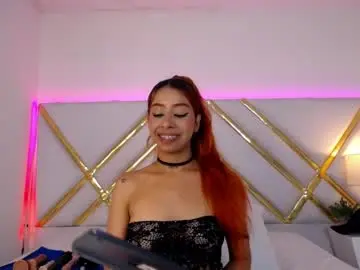 Lailastilwills  live sex cam