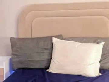 Liastarkk  live sex cam