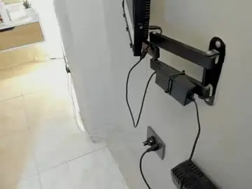 Liastarkk  live sex cam