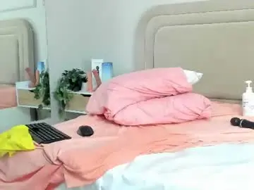 Liastarkk  live sex cam