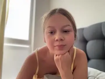 Missameliah  live sex cam