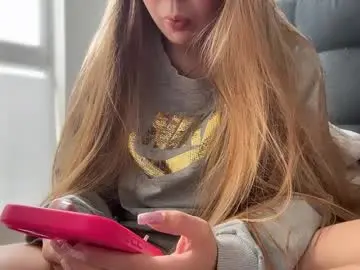 Missameliah  live sex cam