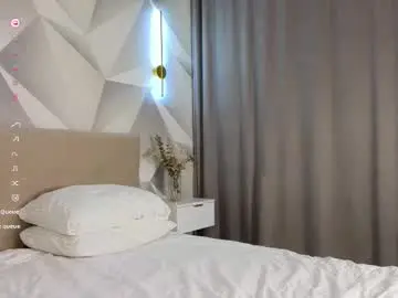 Pollybun  live sex cam