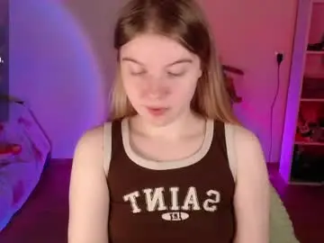 Strawberry_juli  live sex cam