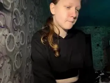 Sungpiggott  live sex cam