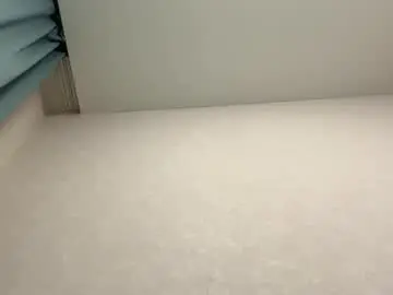 Sungpiggott  live sex cam
