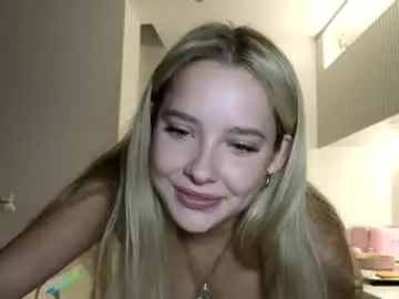 Sweetlikedolly  live sex cam