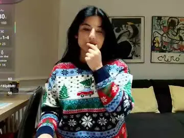 Arya_44  live sex cam