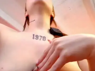 Benn_ulus  live sex cam