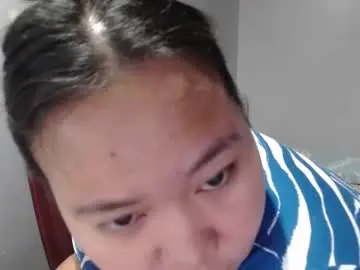 Bubblebuttpinay  live sex cam