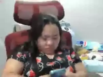Bubblebuttpinay  live sex cam