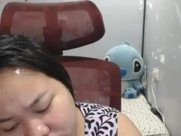Bubblebuttpinay  live sex cam
