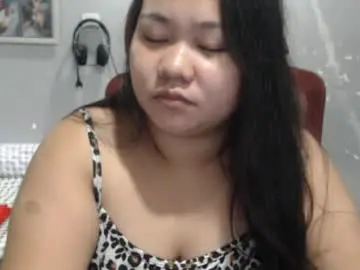 Bubblebuttpinay  live sex cam