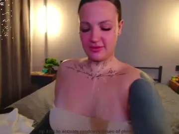 Chrissy_black  live sex cam